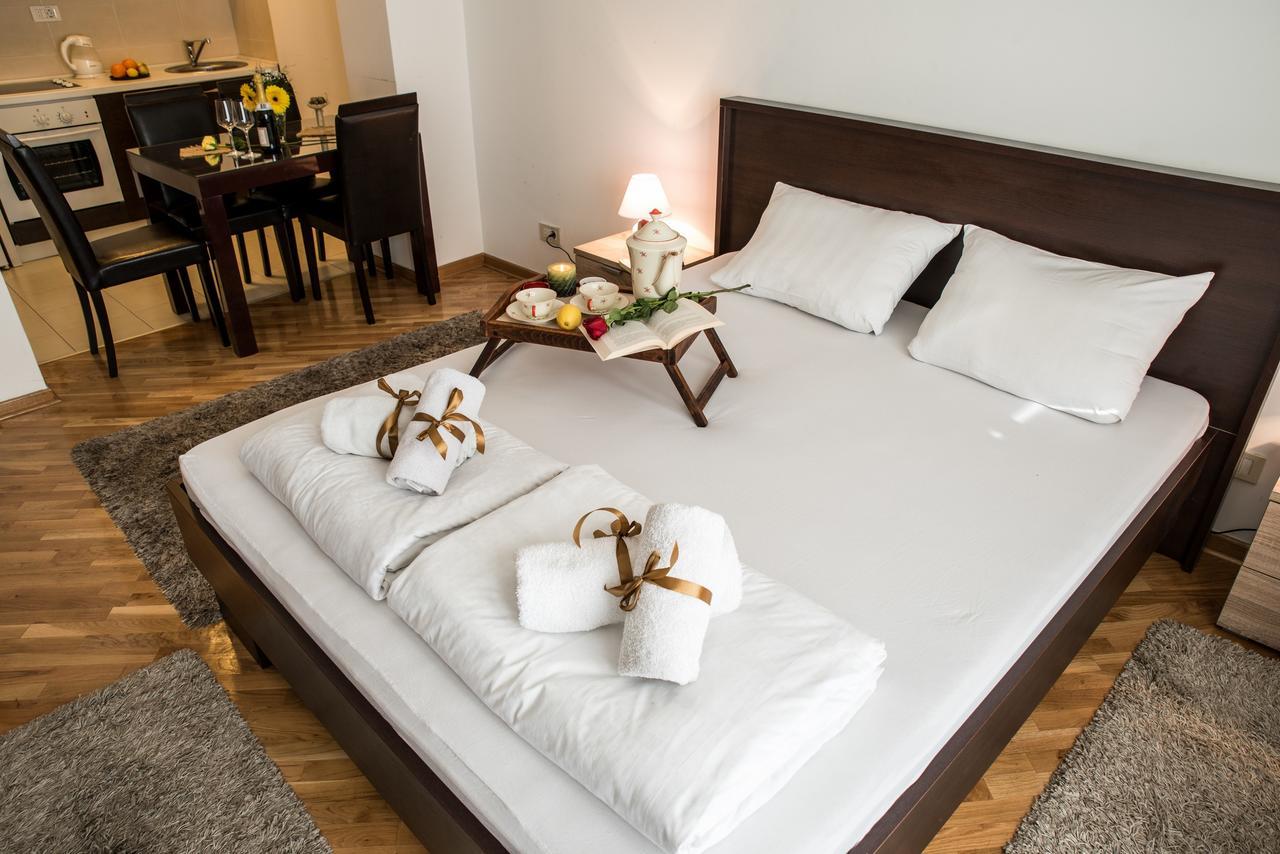 Balkan-Inn Parlament Apartment Belgrade Exterior photo